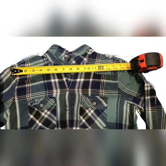 Justify, Size L, Teal and Black Roll-Tab Button-Down Shirt - Picture 9 of 14